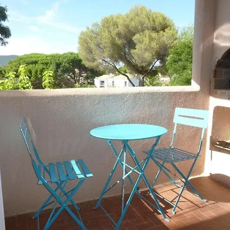 2 Pieces Proche Du Port Et Des Plages Appartement *
